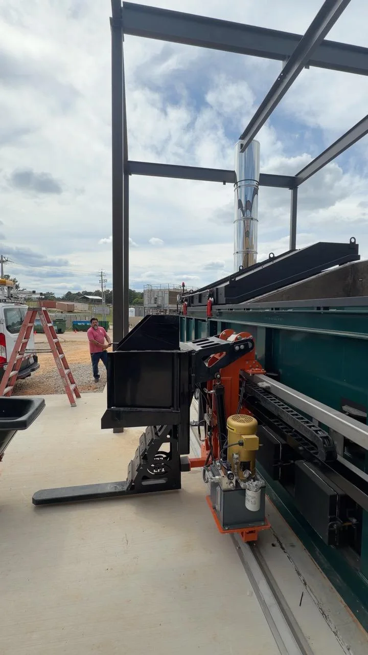 Automatic loading incinerators